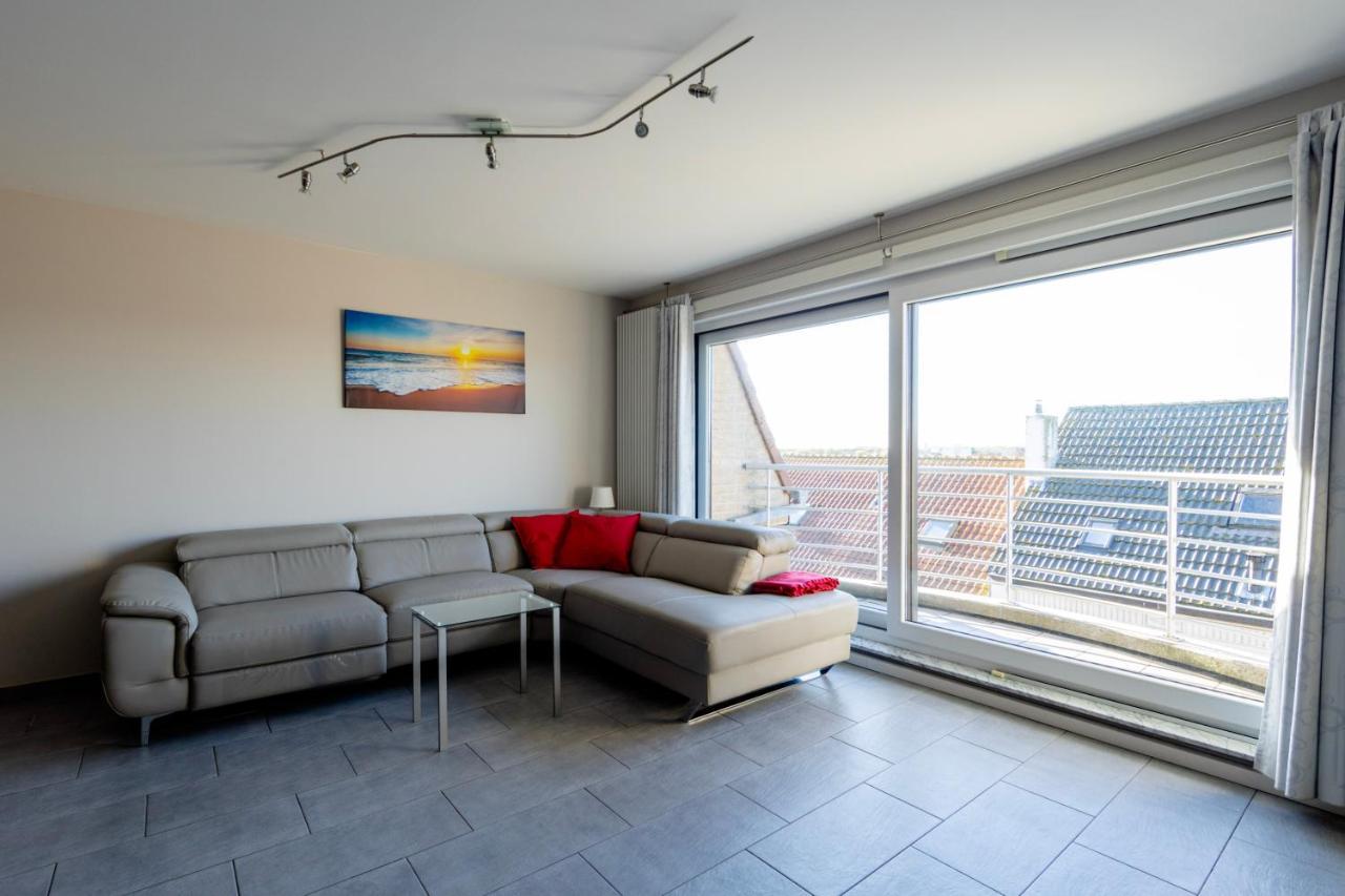 Huize Oesjoe Lägenhet Bredene Exteriör bild